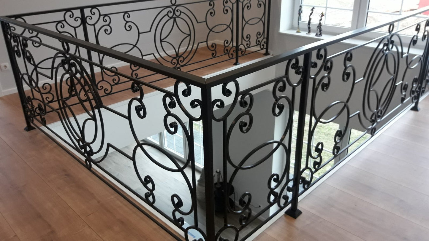 Garde-corps en fer forgè "Chantilly" -
