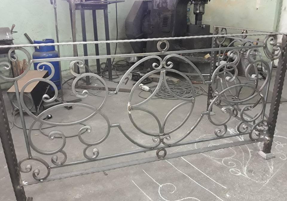 Garde-corps en fer forgè "Chantilly" -